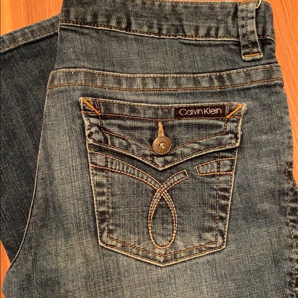 Calvin Klein Jeans - Picture 4 of 8